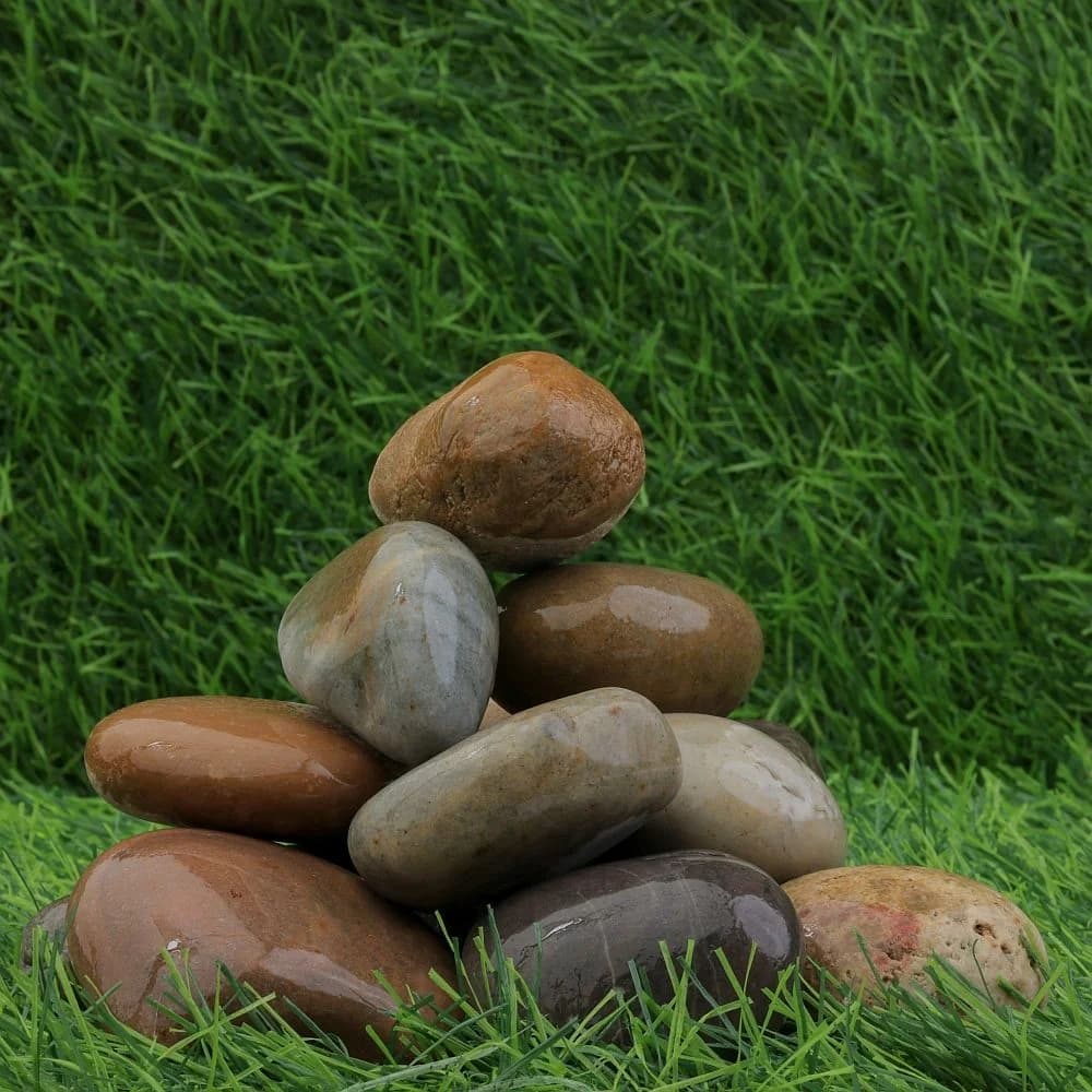 Multi Wet River Pebbles